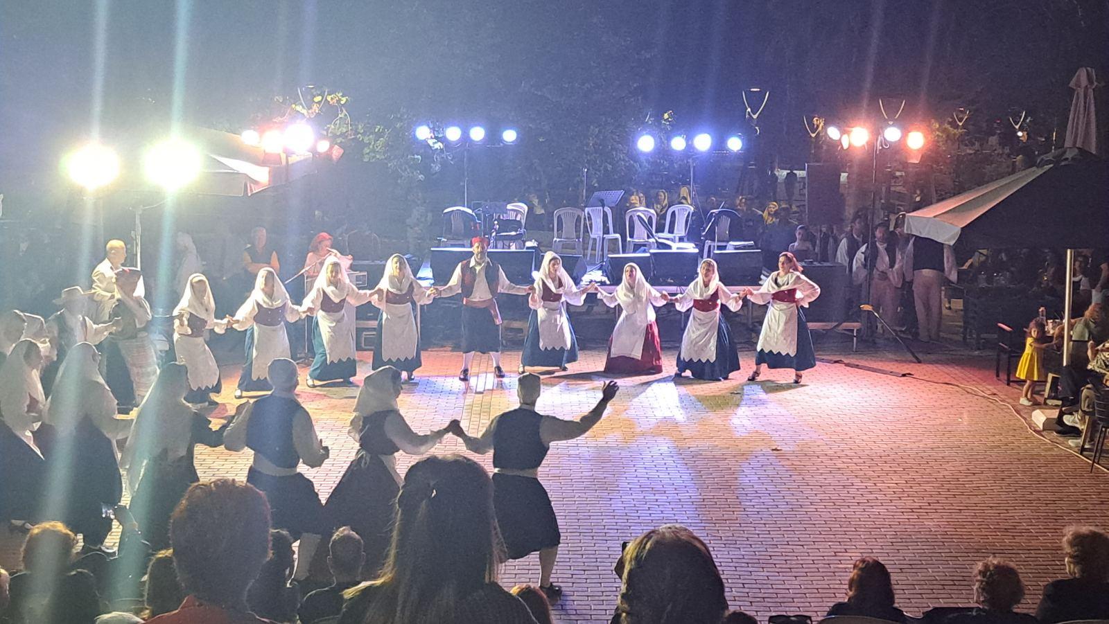 Παραδοσιακοί Χοροί